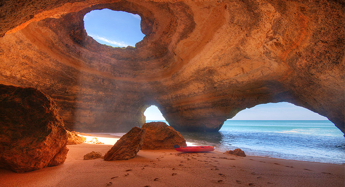 Cavernas
