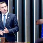 Emenda que garantia gratificações do servidor é retirada da reforma.