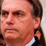 PEC da reforma é adiada novamente e recebe críticas.